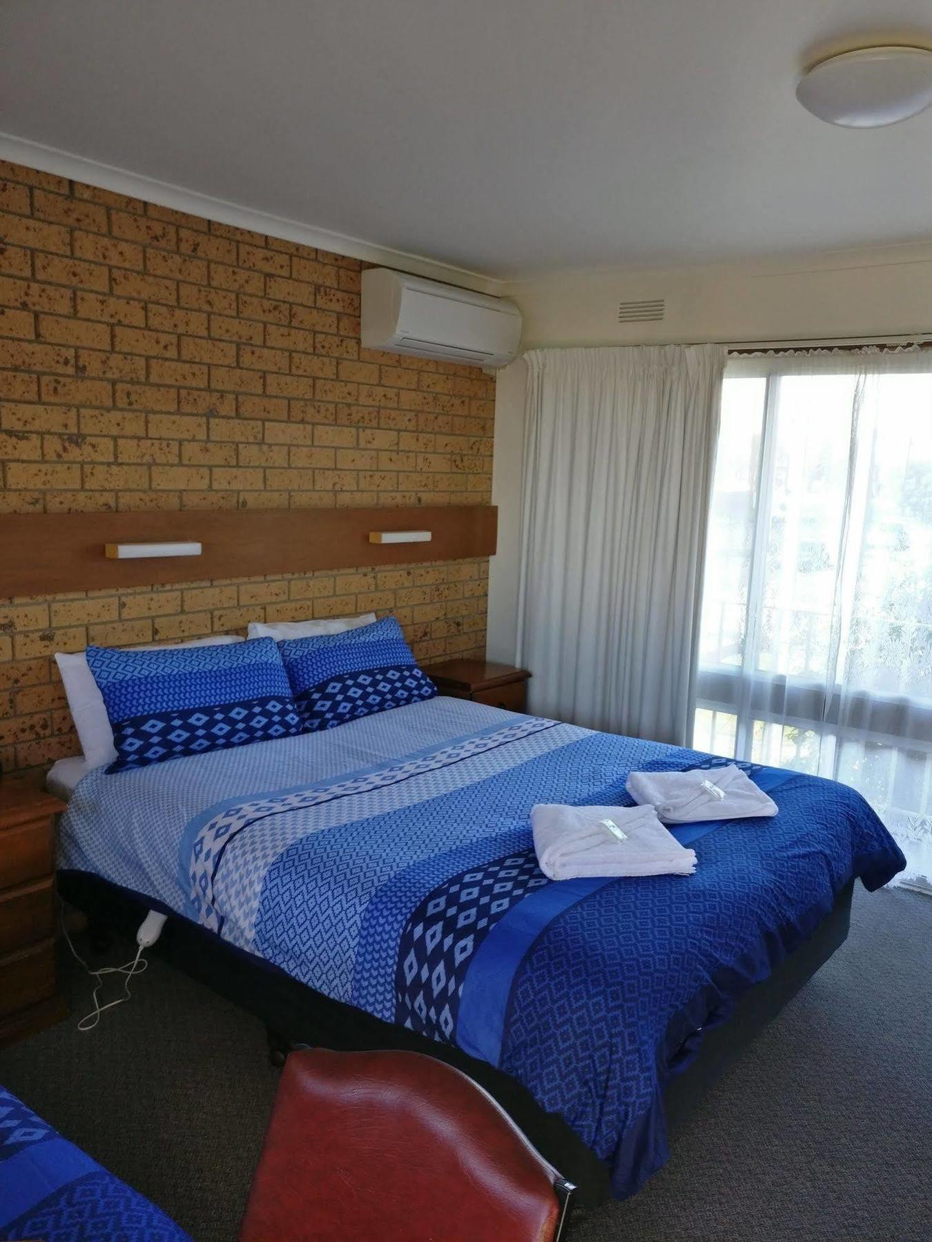 Colac Mid City Motor Inn Esterno foto
